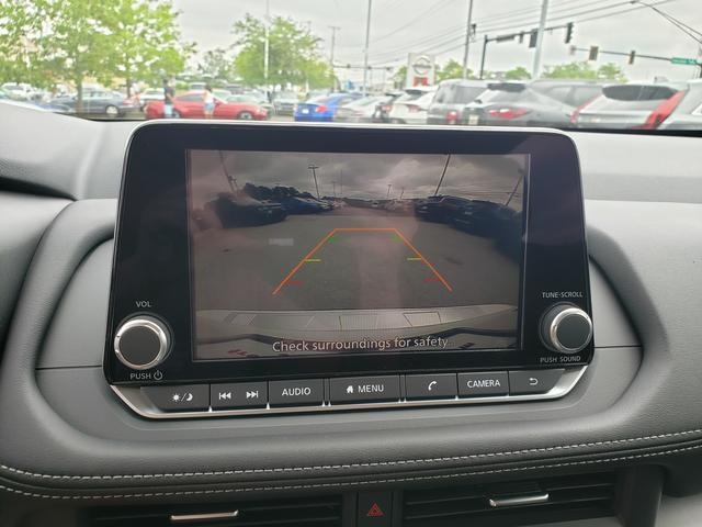 2025 Nissan Rogue SV photo 24