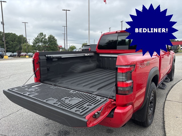 2025 Nissan Frontier PRO-4X photo 9