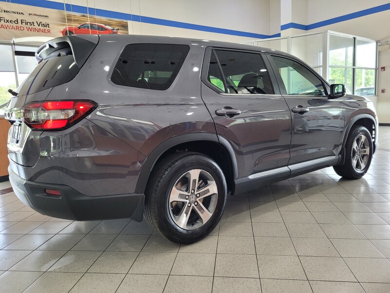 2025 Honda Pilot EX-L photo 4