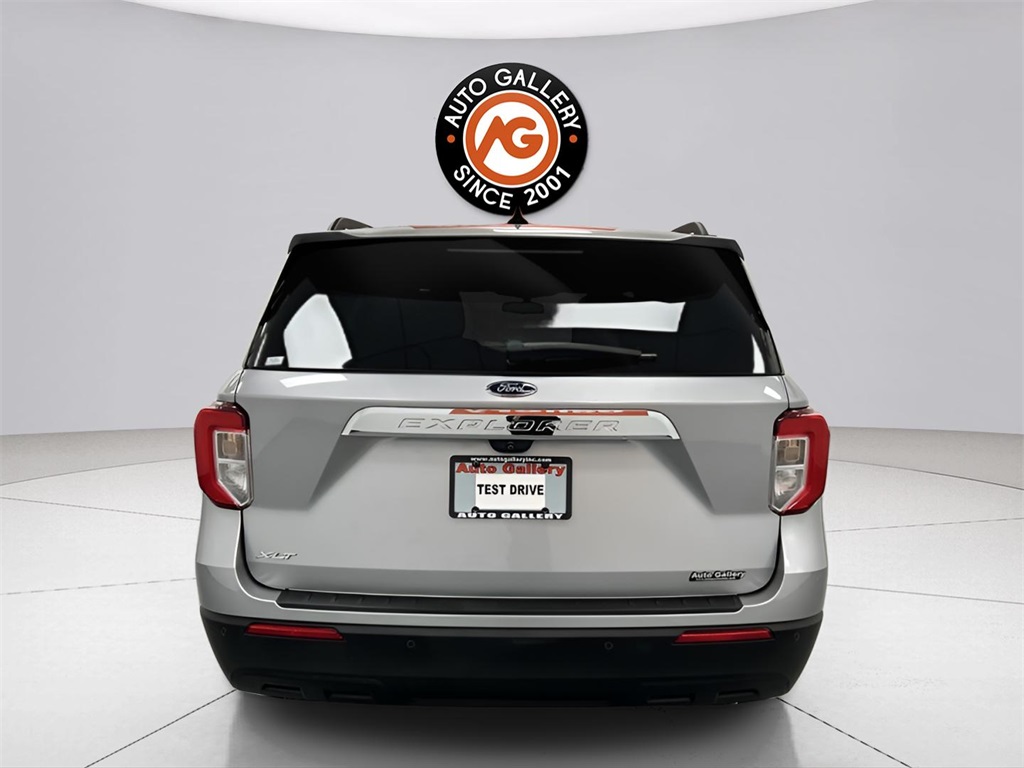 2021 Ford Explorer XLT photo 6