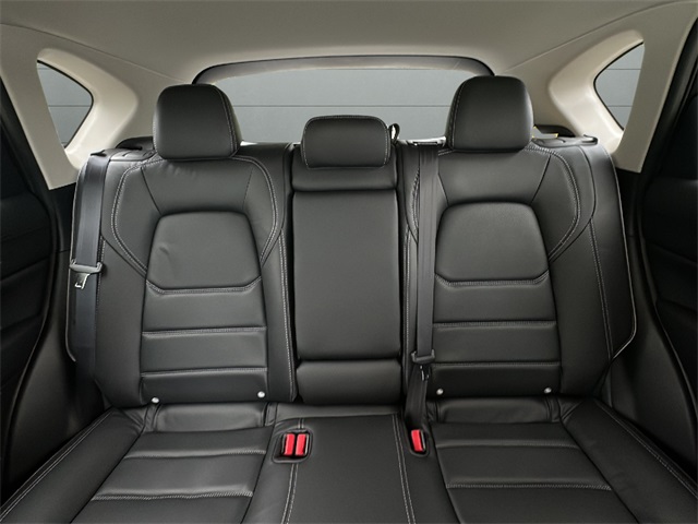 2025 Mazda CX-5 2.5 S Preferred photo 33