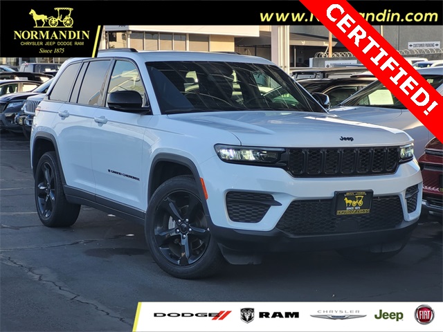 2023 Jeep Grand Cherokee Altitude's photo