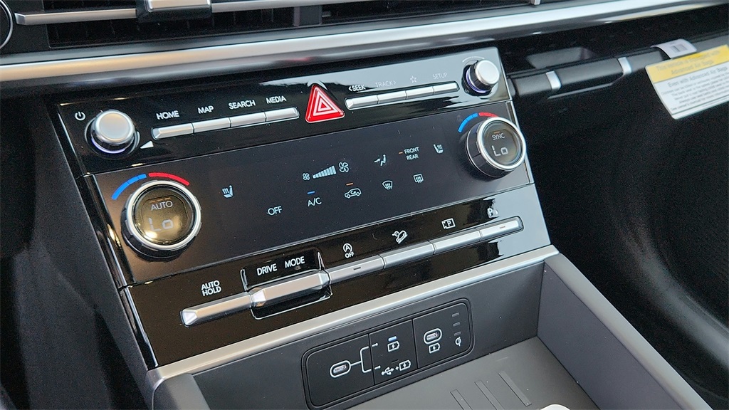 2026 Hyundai Santa Fe SEL photo 23