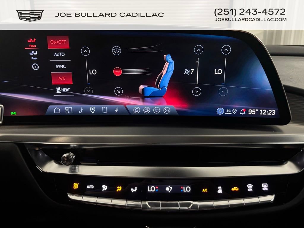 2026 Cadillac Lyriq photo 25