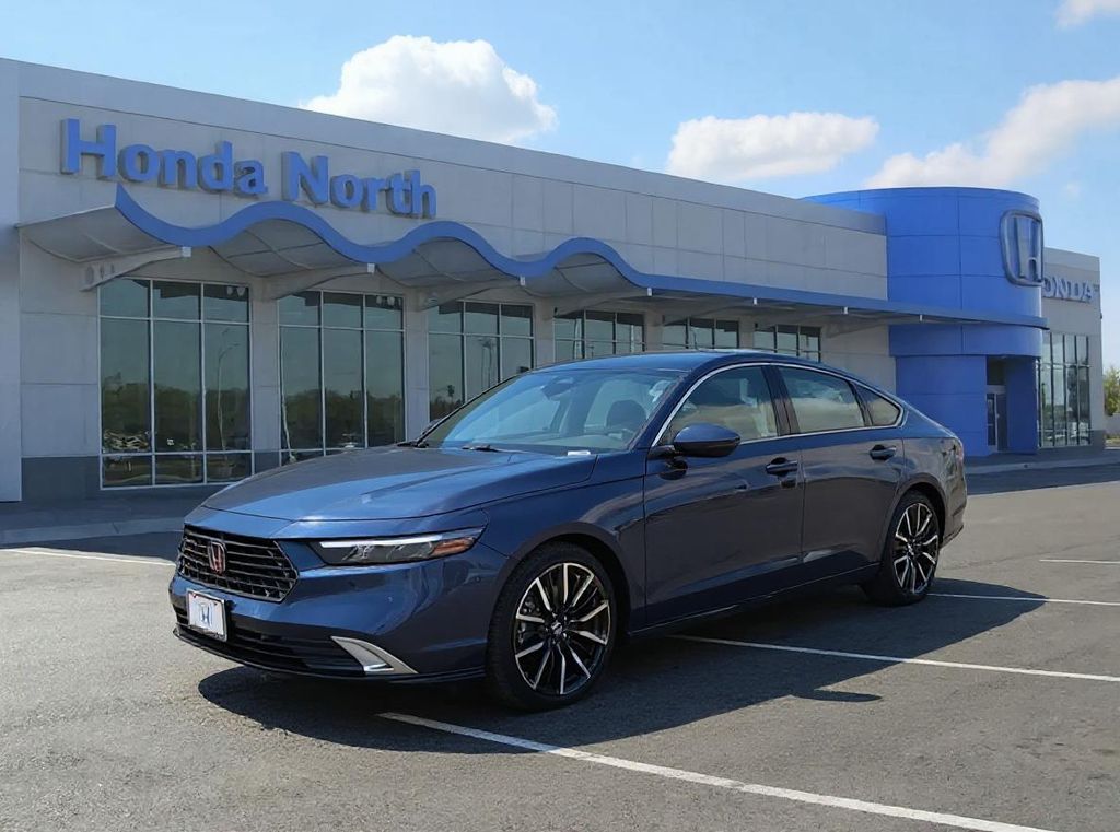2025 Honda Accord Hybrid Touring's photo
