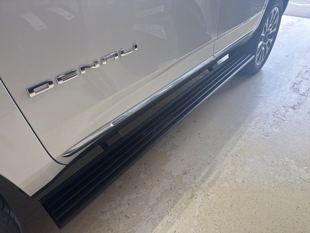 2025 Gmc Yukon Denali photo 24