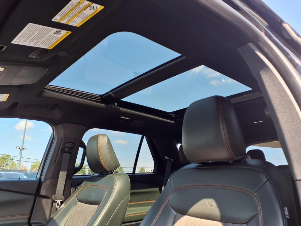 2022 Ford Explorer Timberline photo 3