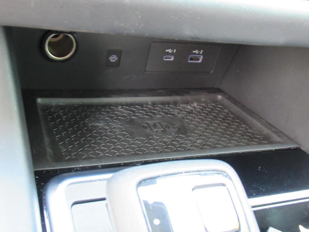 2023 Nissan Pathfinder SL photo 24