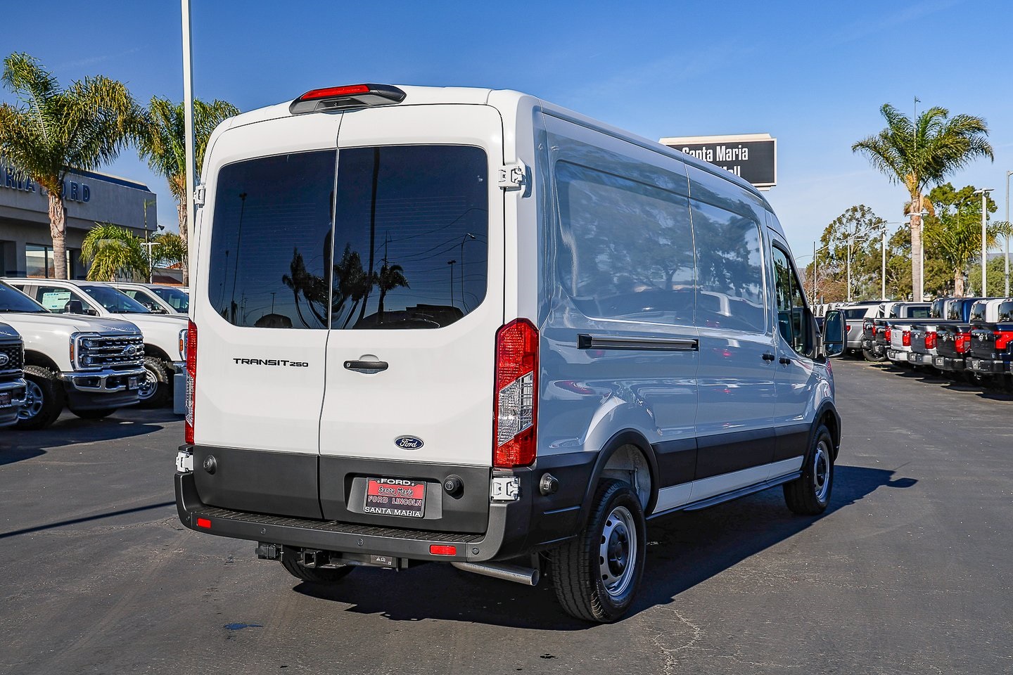 2026 Ford Transit Cargo photo 3