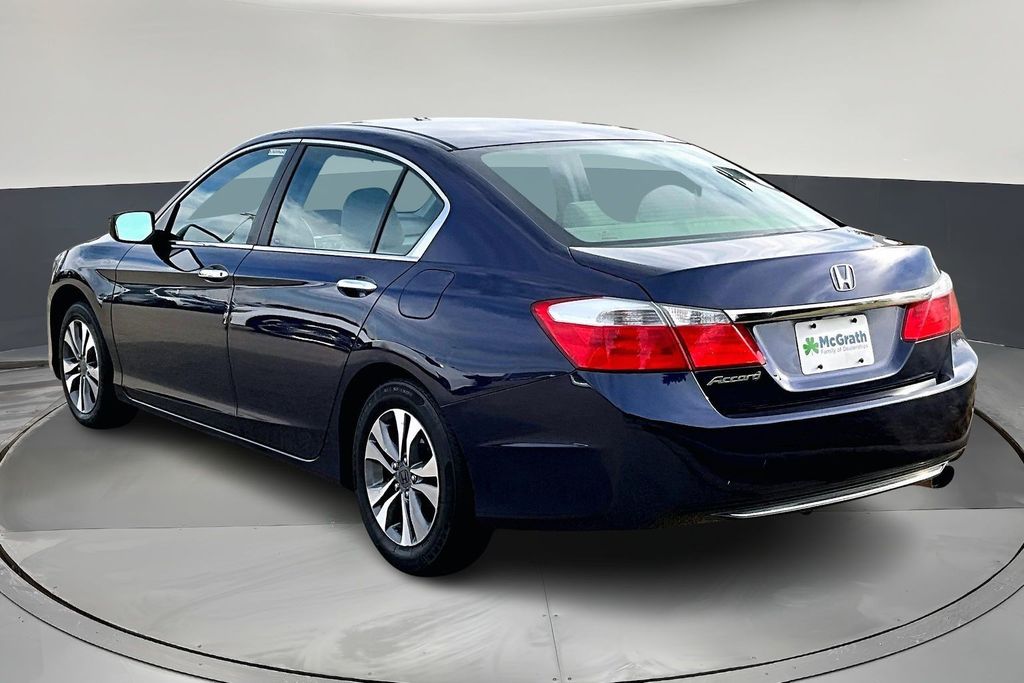 2013 Honda Accord LX photo 4