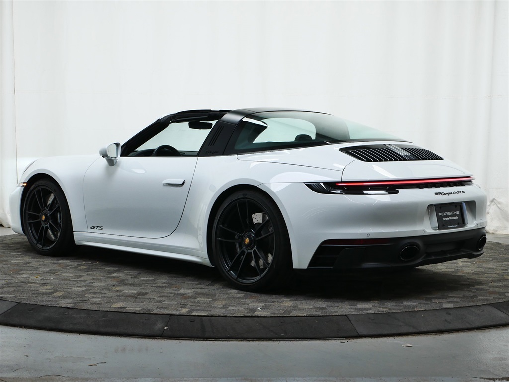 2023 Porsche 911 Targa 4S 4 GTS photo 3