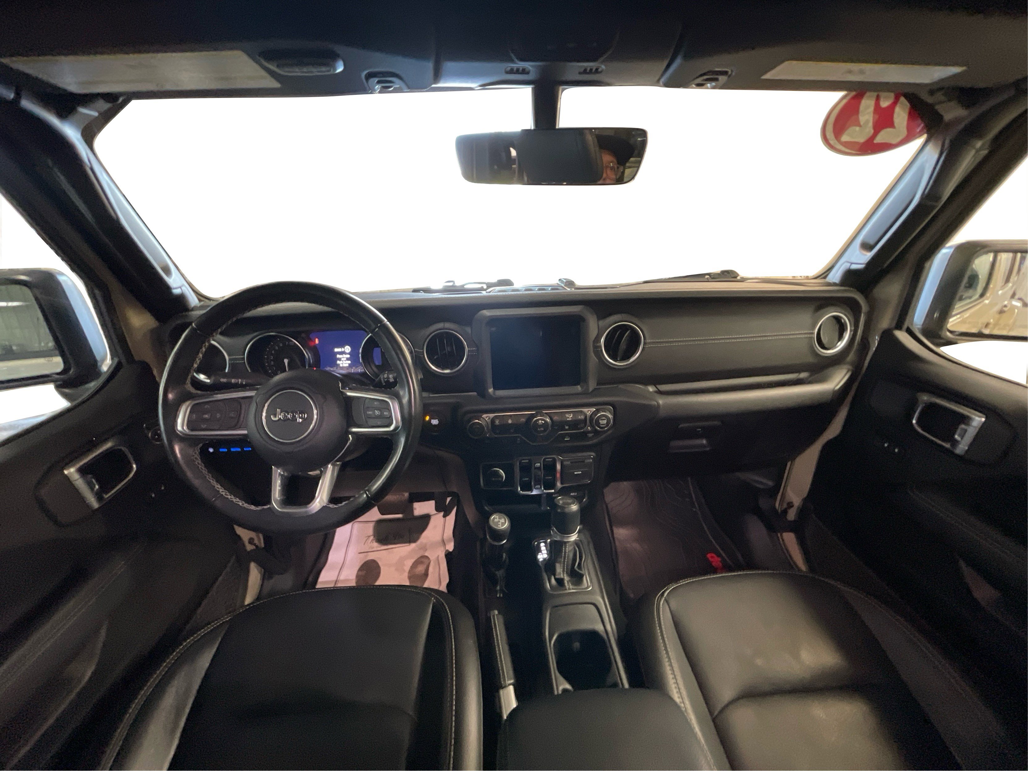 2022 Jeep Wrangler 4xe Unlimited Sahara photo 14