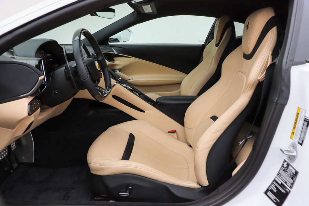 2023 Ferrari Roma photo 31