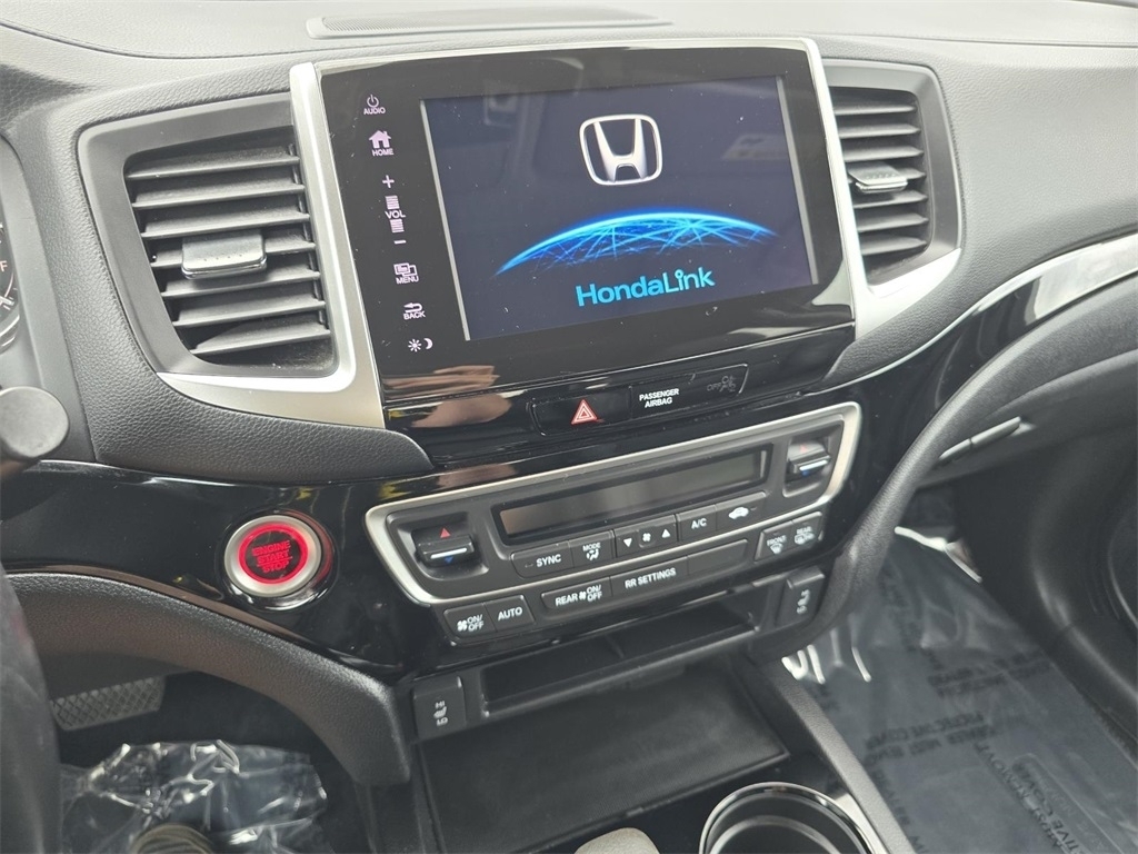 2019 Honda Ridgeline RTL-E photo 28