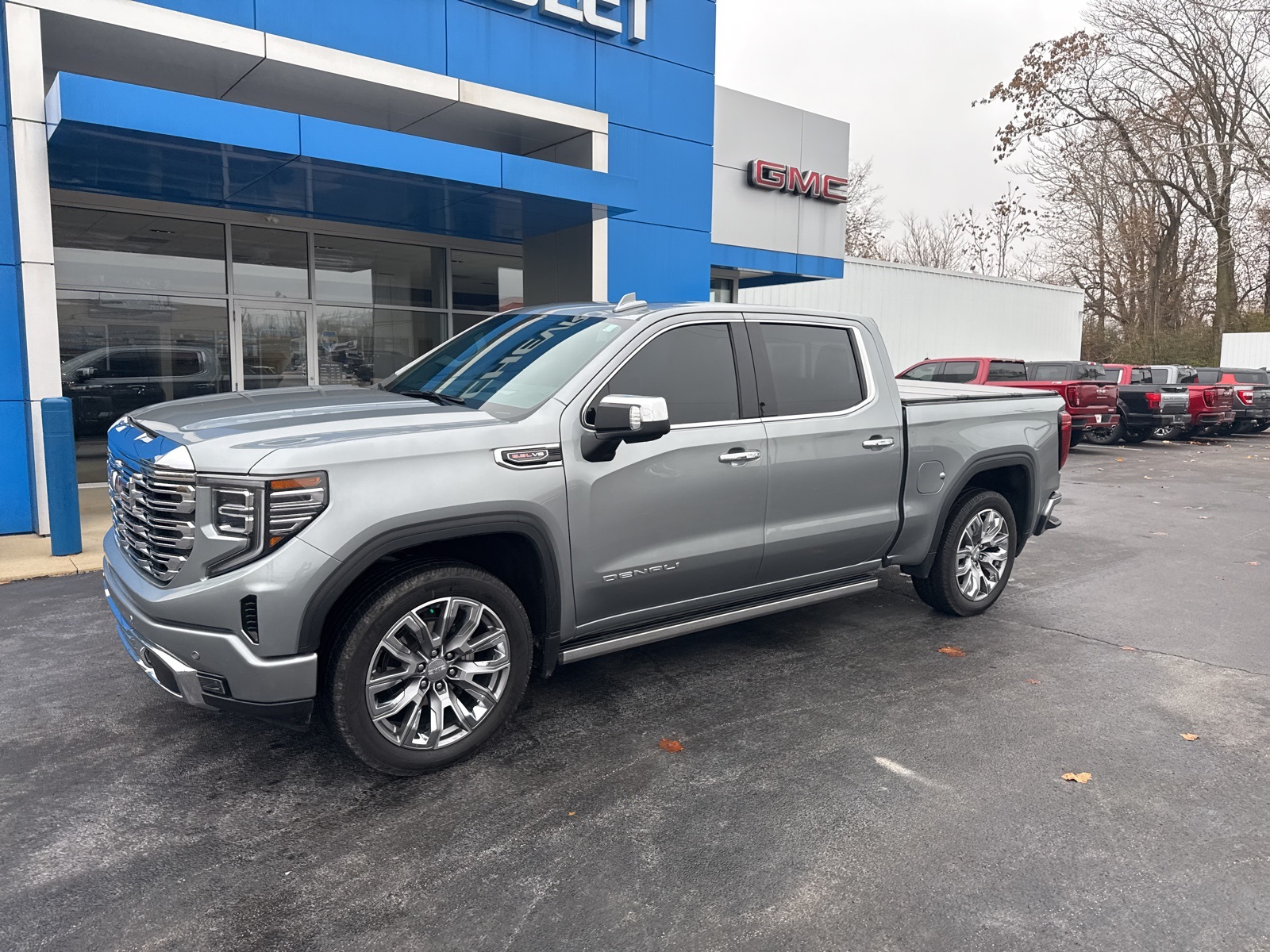 2025 Gmc Sierra 1500 Denali photo 3