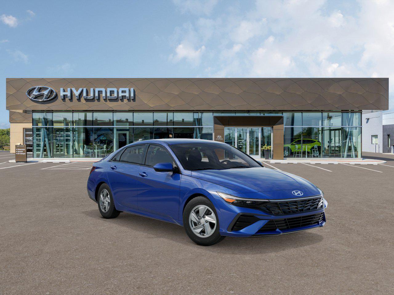 2025 Hyundai Elantra SE photo 2