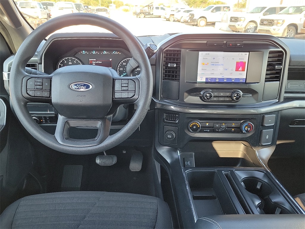 2023 Ford F-150 XL photo 16