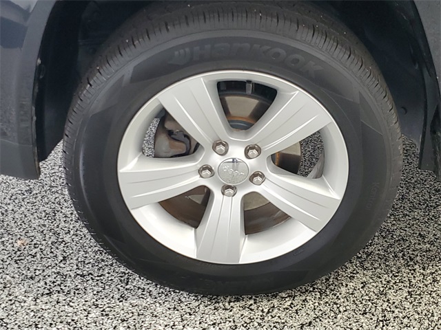 2014 Jeep Compass Latitude photo 5