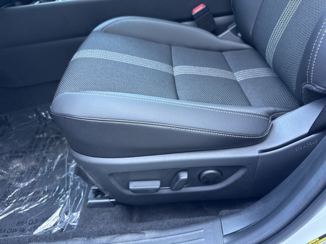 2025 Mazda CX-50 2.5 S Premium photo 10