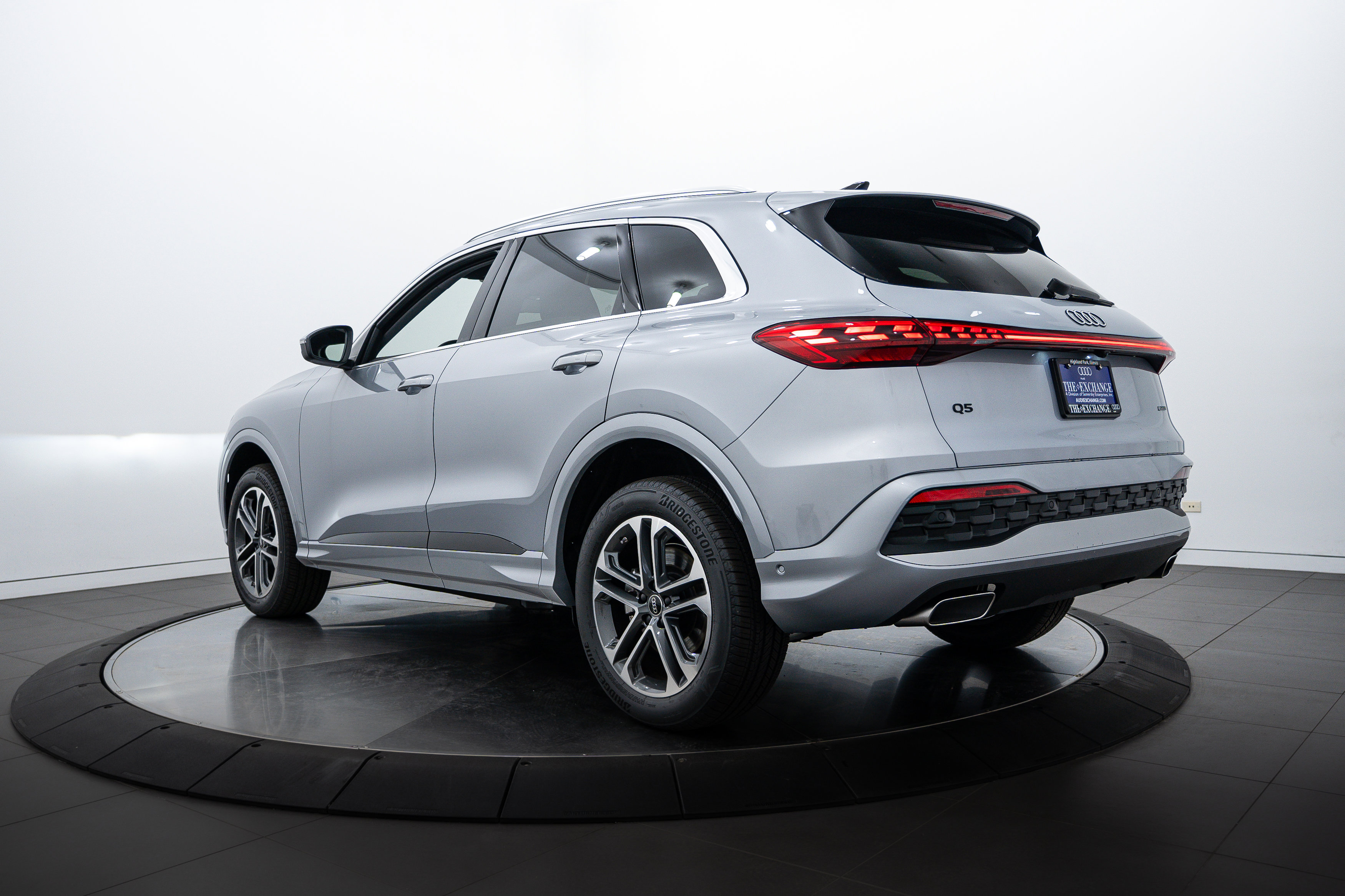 2025 Audi Q5 Premium photo 5