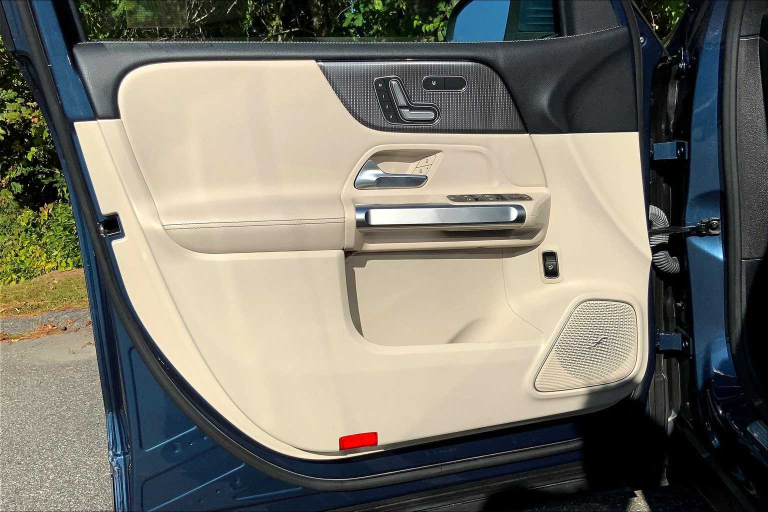 2020 Mercedes Benz GLB 250 4MATIC photo 21