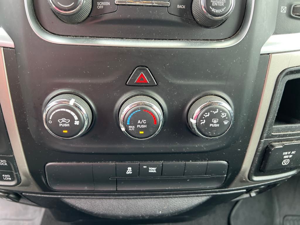 2016 Ram 1500 Big Horn photo 19