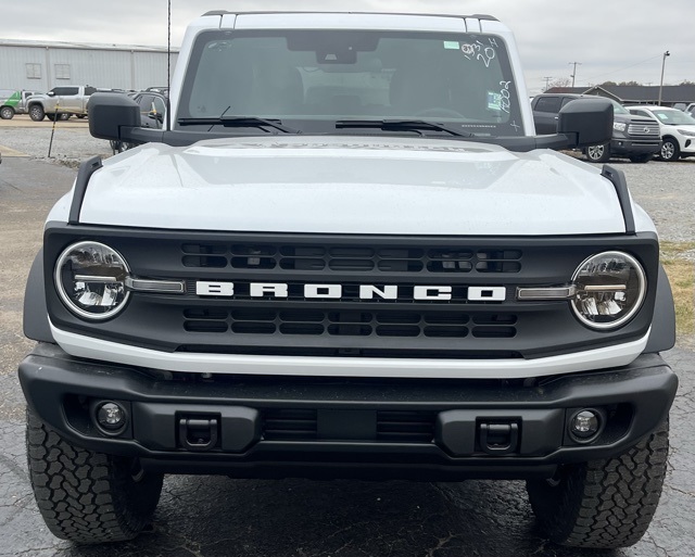 2025 Ford Bronco Big Bend photo 2