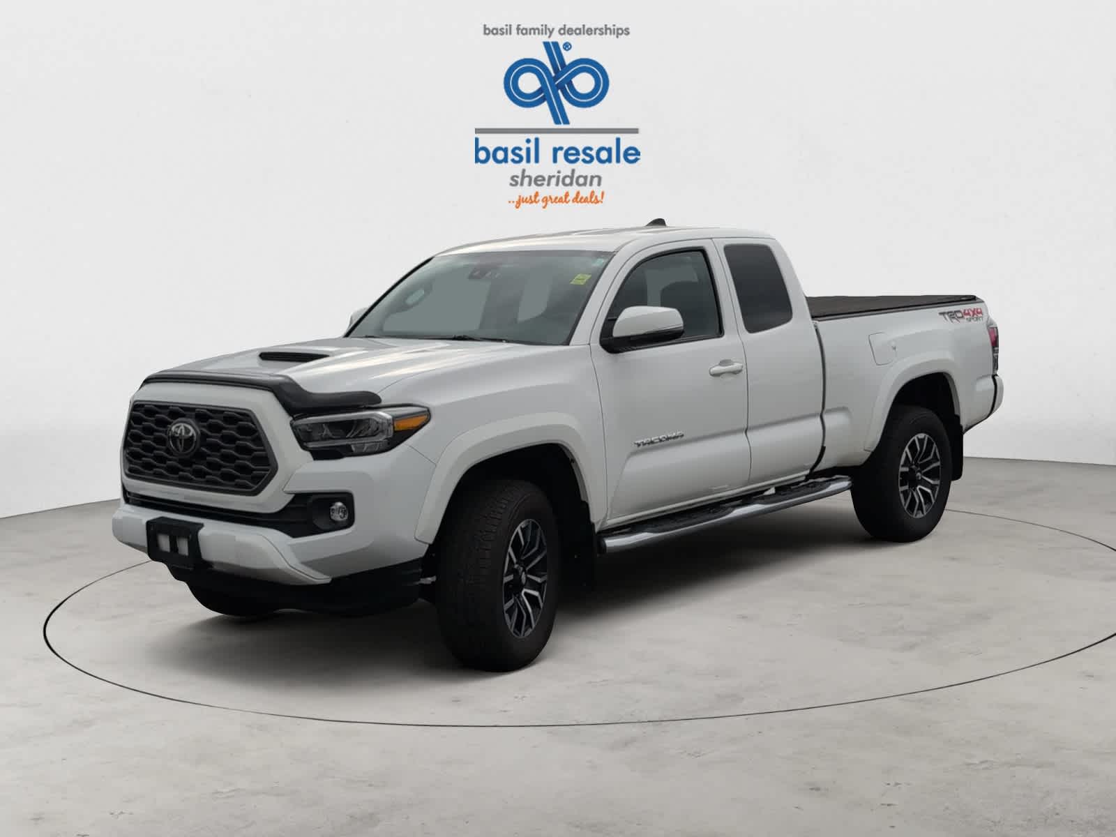 2020 Toyota Tacoma TRD Sport Access Cab V6 photo 2