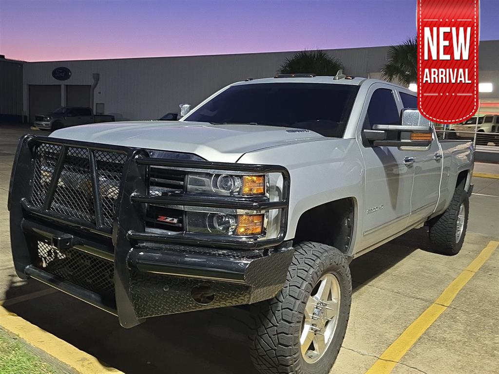 2015 Chevrolet Silverado 2500HD LTZ's photo