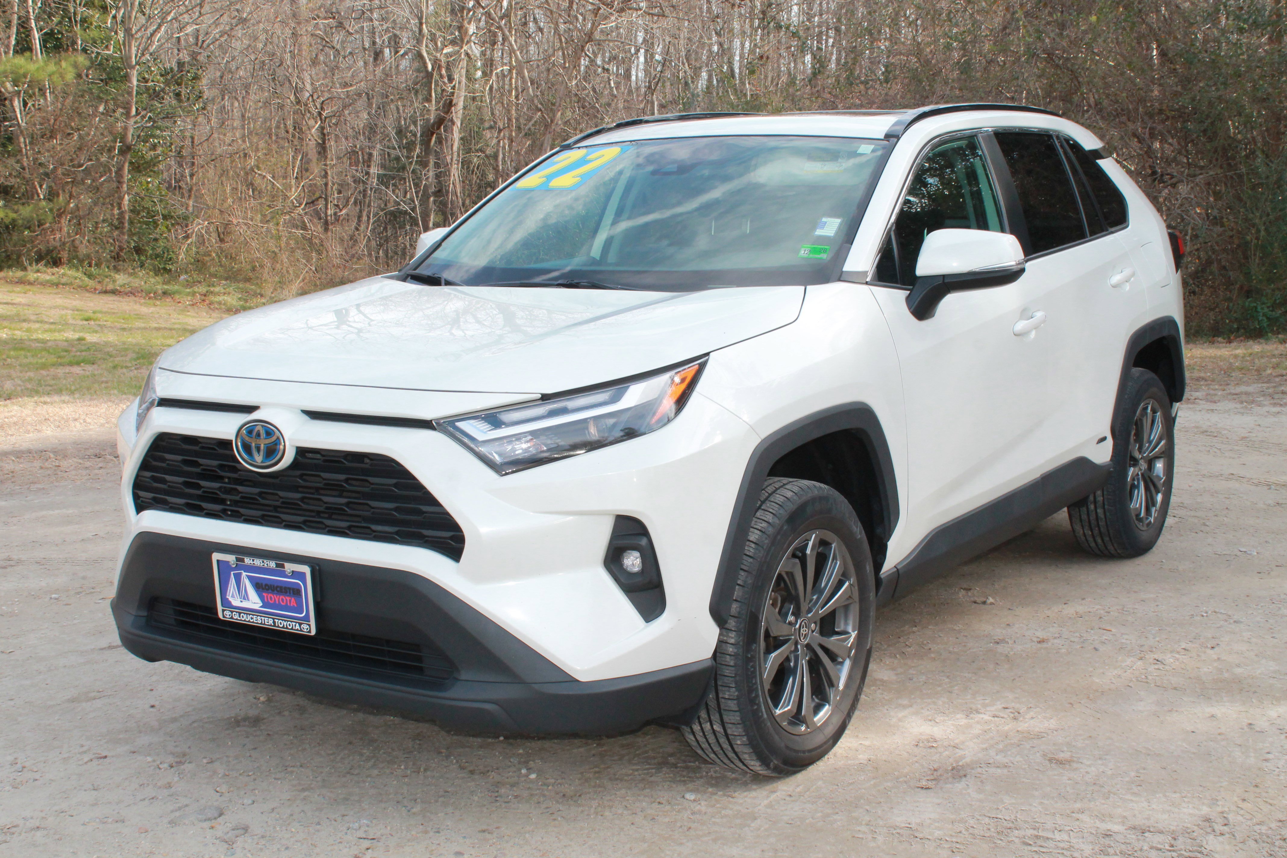 2022 Toyota RAV4 XLE Premium's photo
