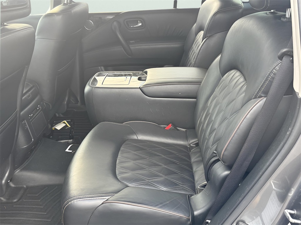 2023 Nissan Armada Platinum photo 4