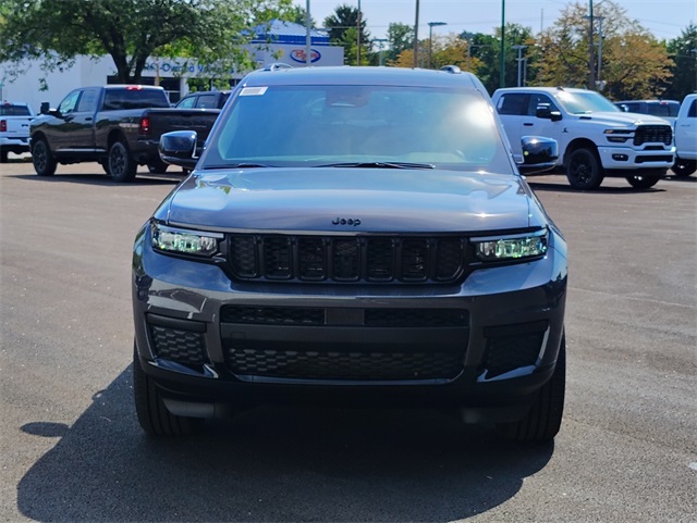 2025 Jeep Grand Cherokee Altitude X photo 34