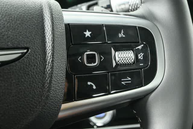 2026 Genesis GV70 2.5T Select photo 18