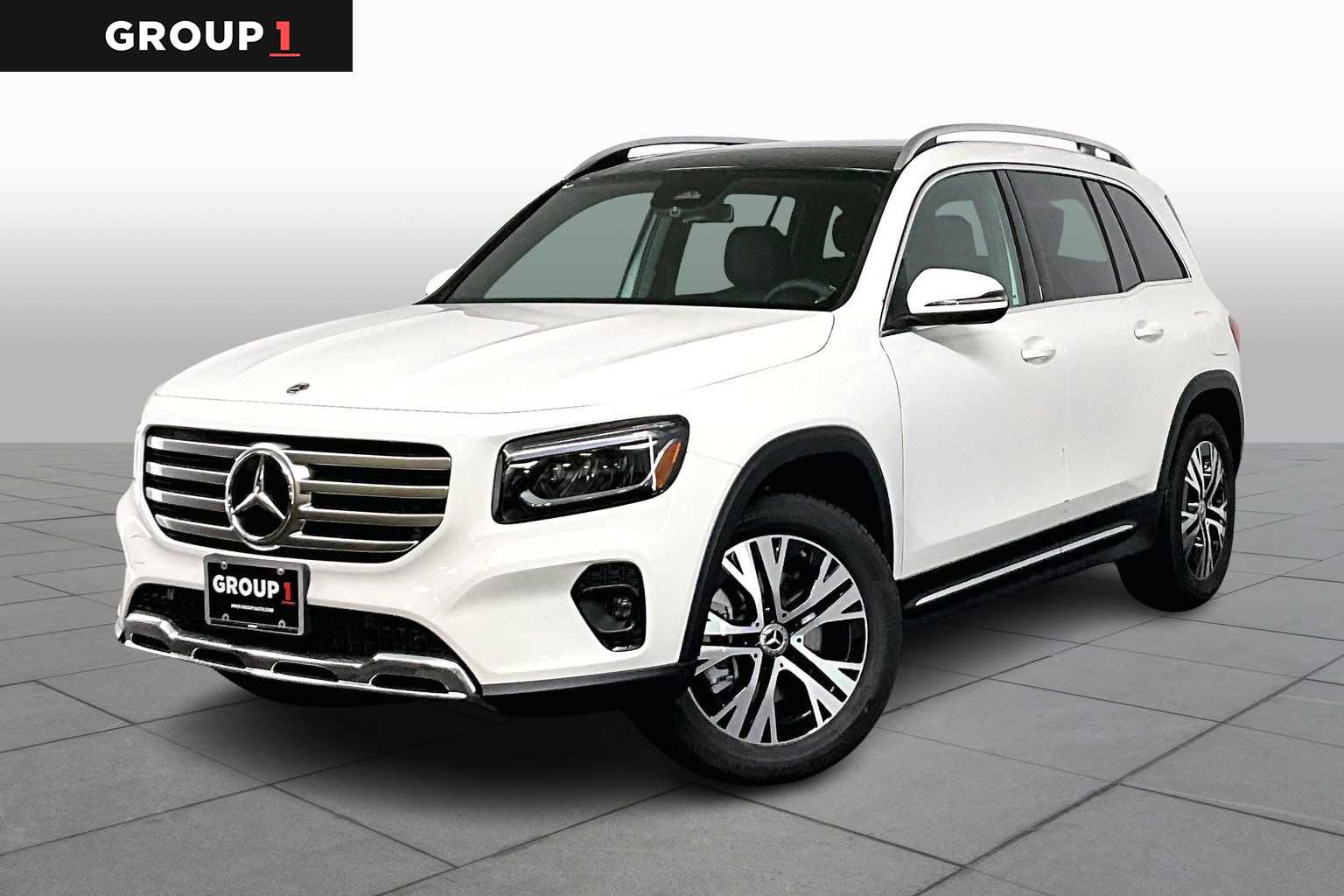 2026 Mercedes-Benz GLB GLB 250's photo