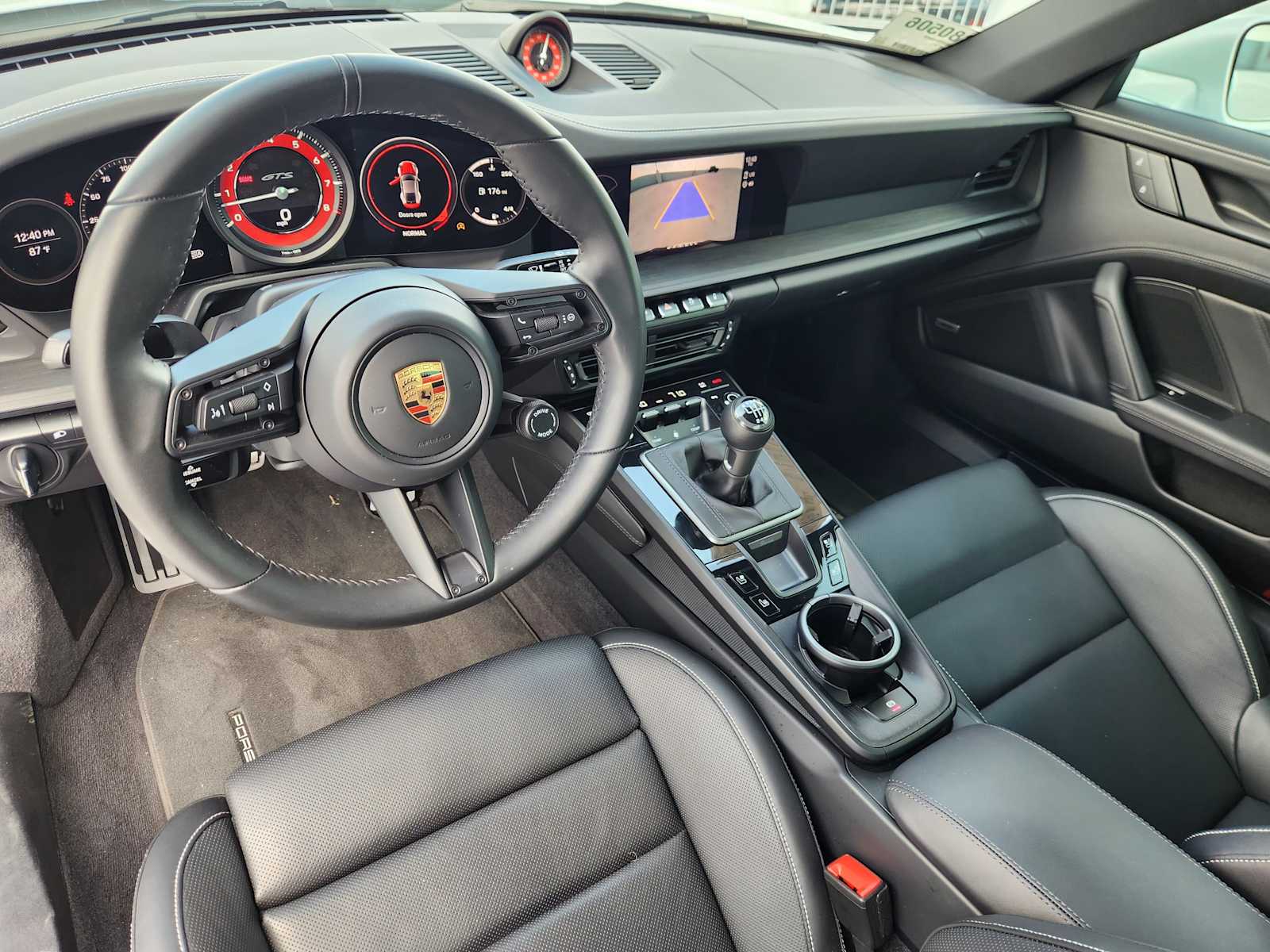2024 Porsche 911 GTS photo 23