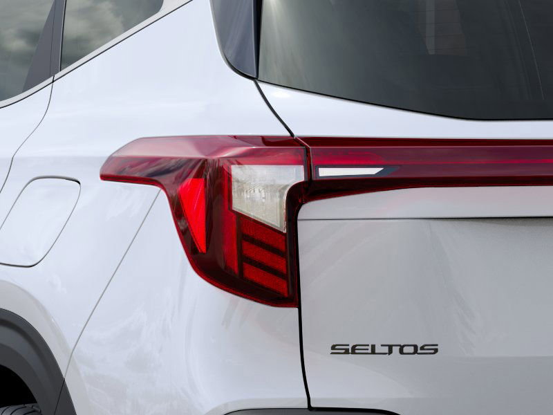 2025 Kia Seltos EX photo 9