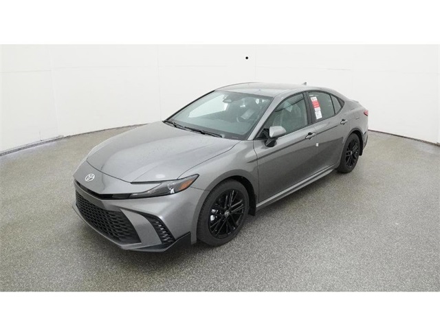 2026 Toyota Camry SE's photo