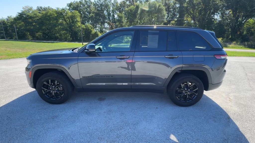 2024 Jeep Grand Cherokee Altitude X photo 5