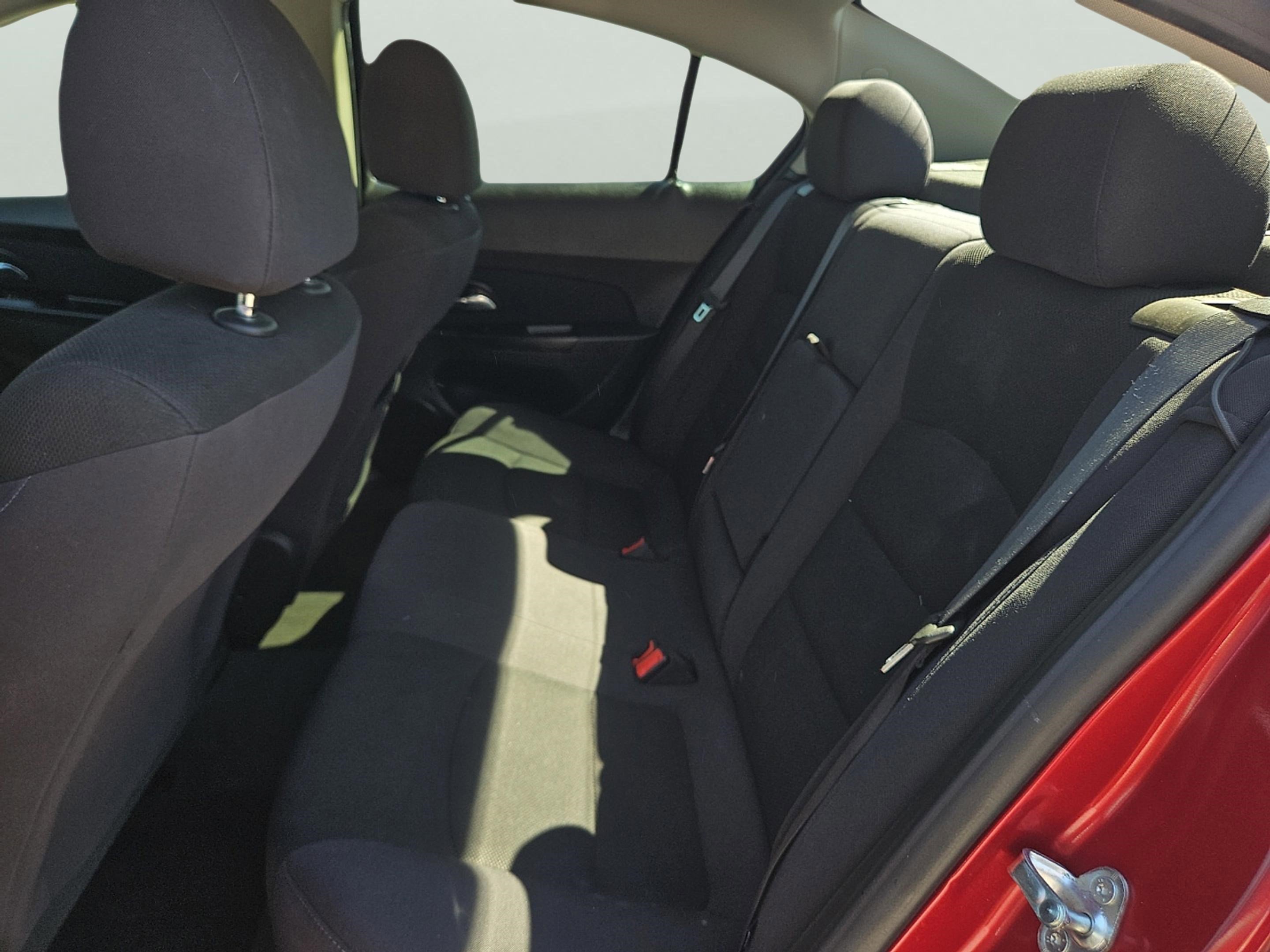 2014 Chevrolet Cruze photo 11
