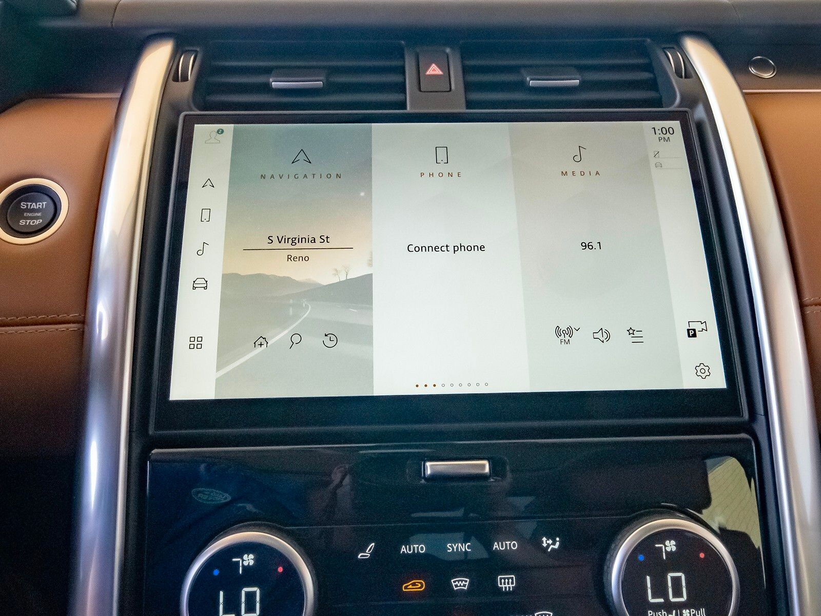 2025 Land Rover Discovery Metropolitan Edition photo 18