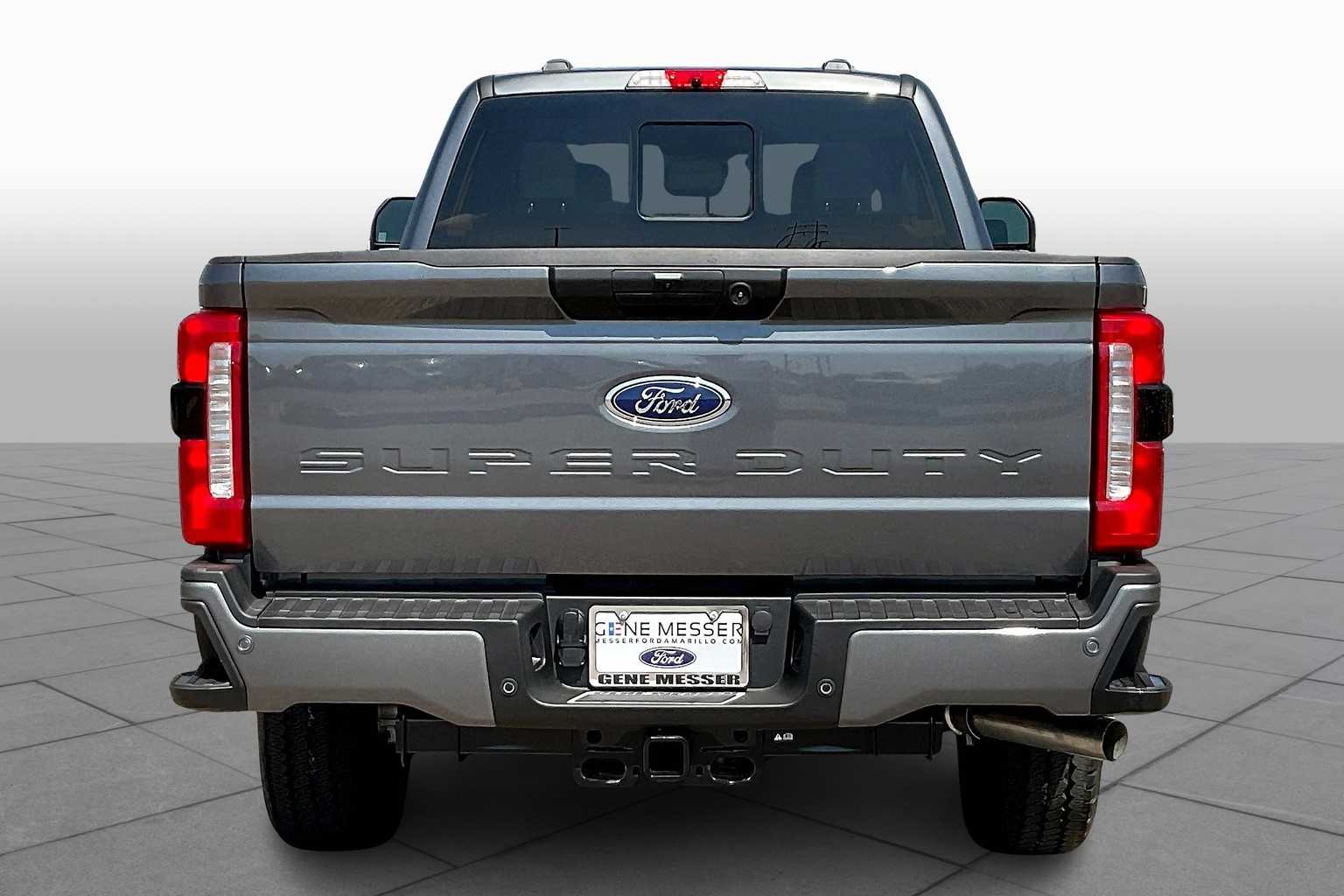 2026 Ford F-350 XL photo 4