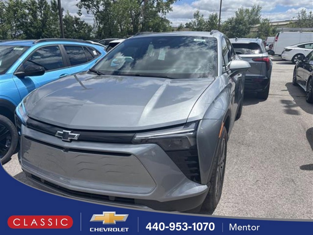 2025 Chevrolet Blazer EV LT's photo