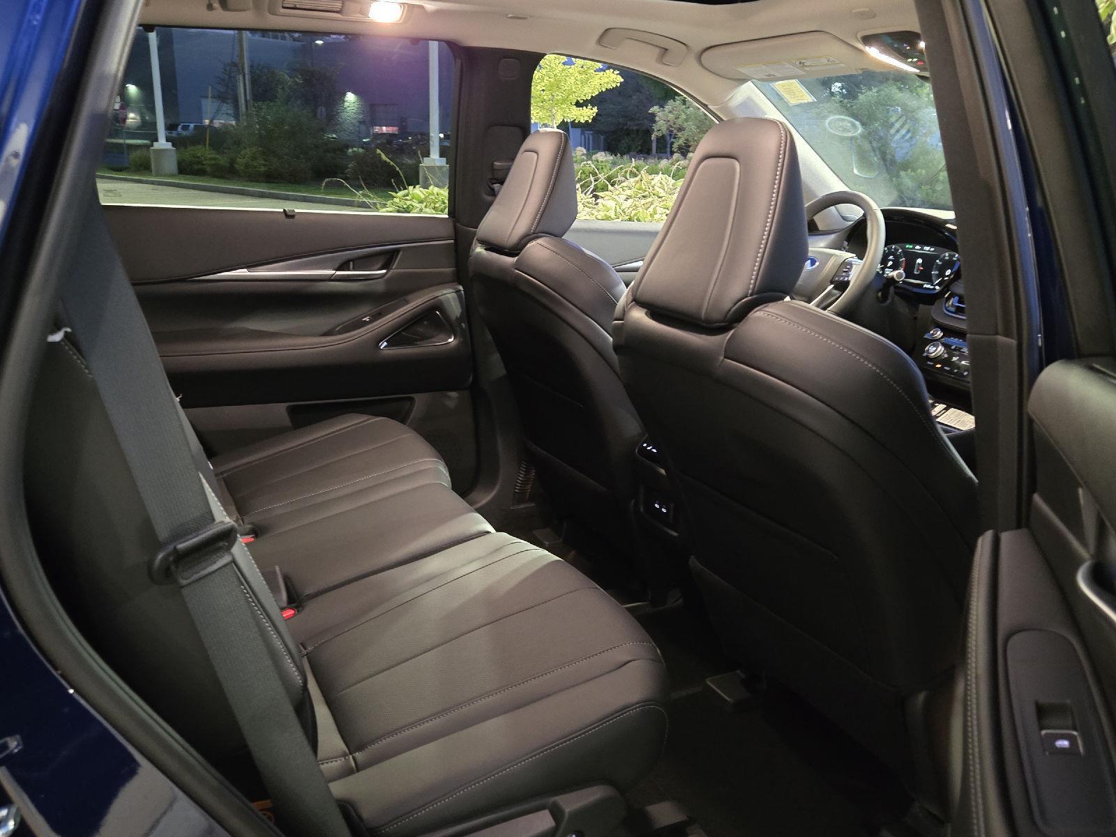 2026 Infiniti QX60 Luxe photo 18