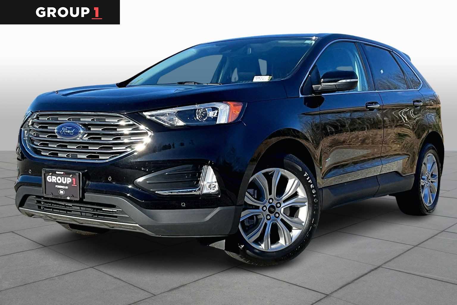 2023 Ford Edge Titanium's photo