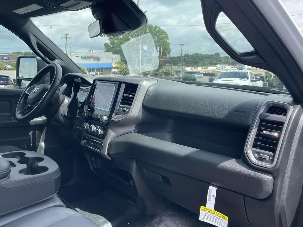 2026 Ram 2500 Tradesman photo 13