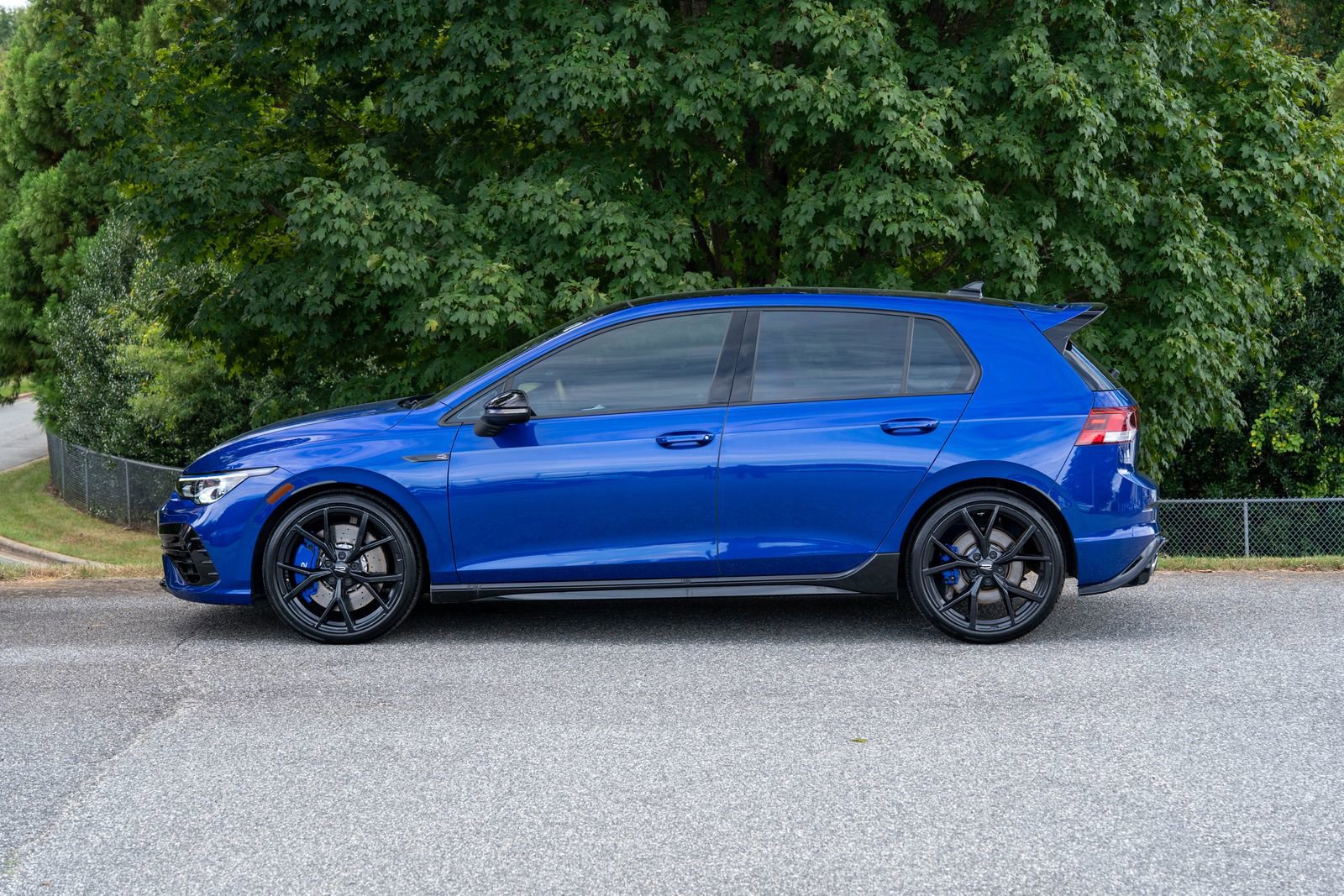 2024 Volkswagen Golf R photo 3