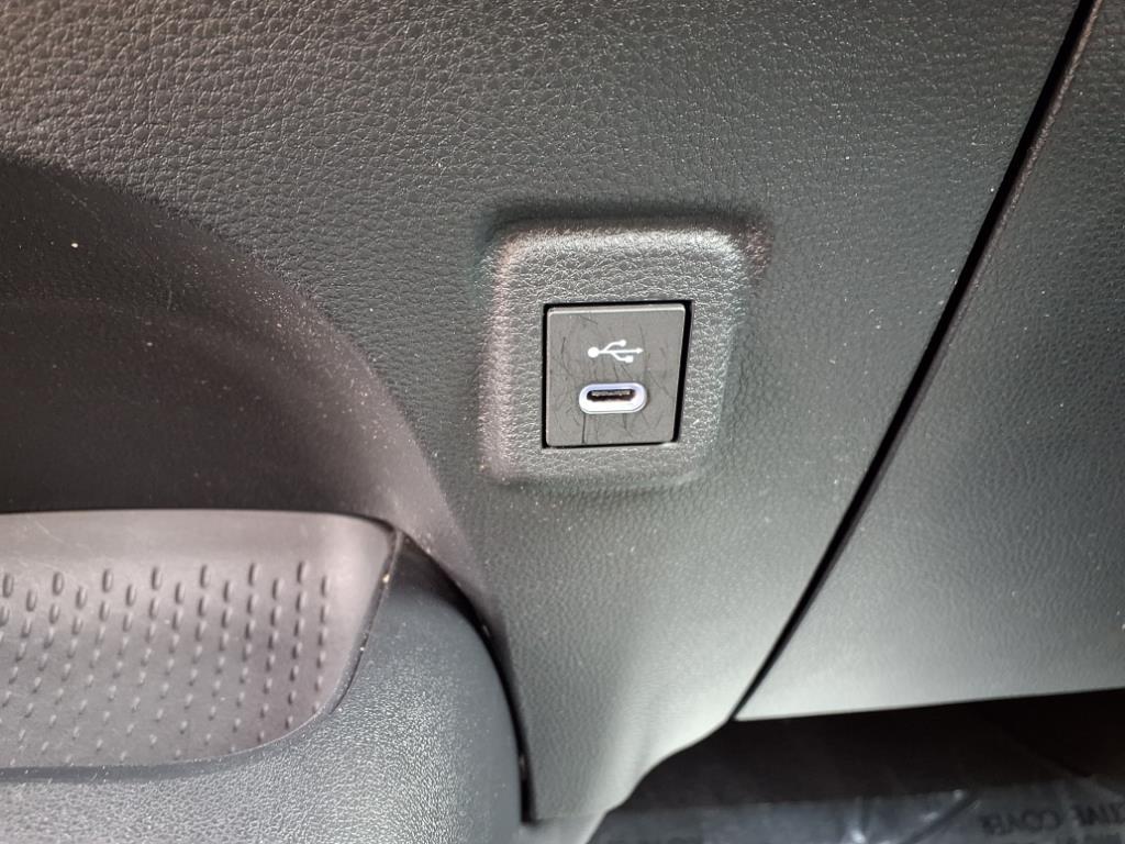 2024 Toyota Corolla SE photo 19