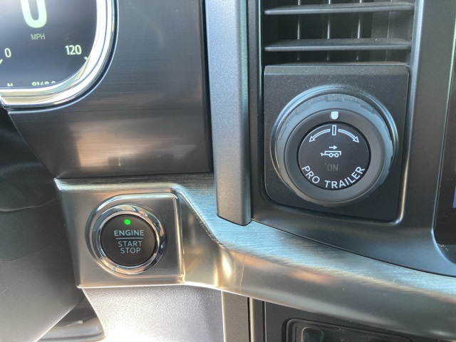 2022 Ford F-150 Lariat photo 26