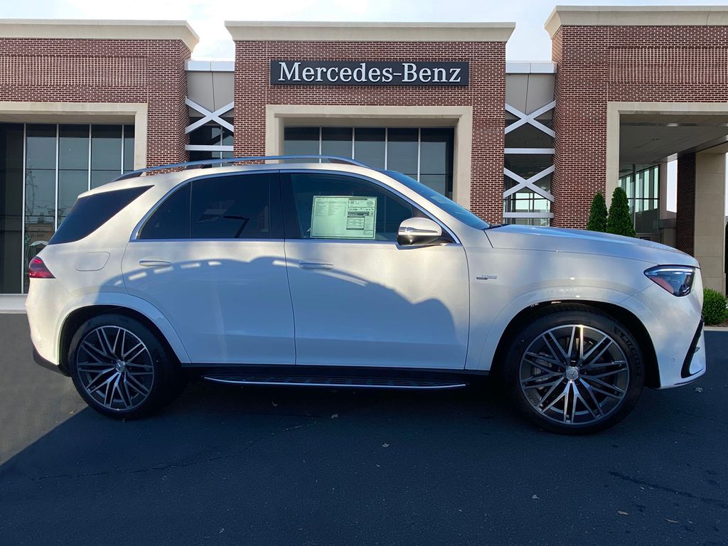 2025 Mercedes Benz GLE 53 AMG photo 4