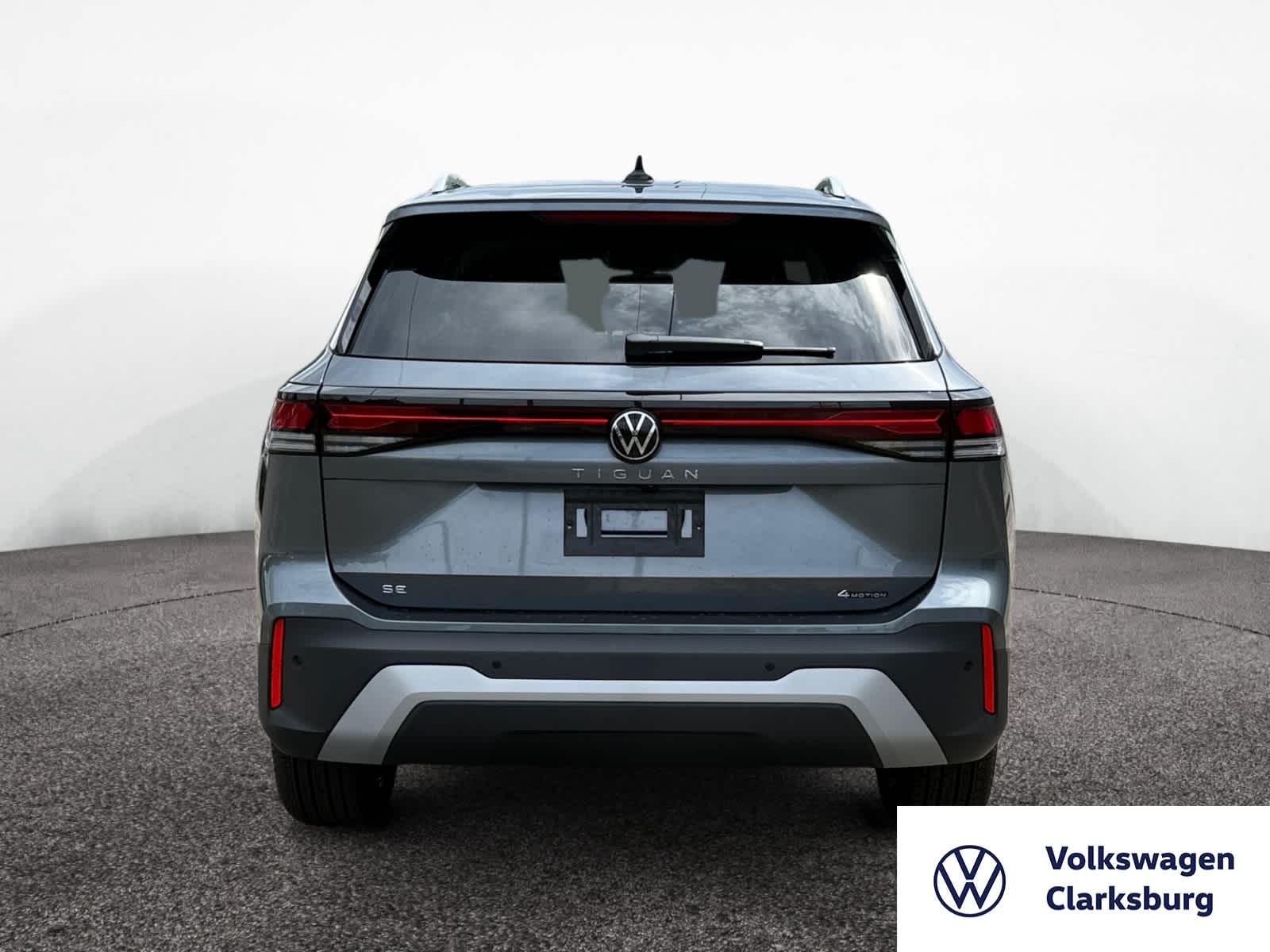 2025 Volkswagen Tiguan SE photo 4